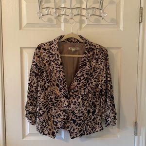 Versona Blazer- Medium